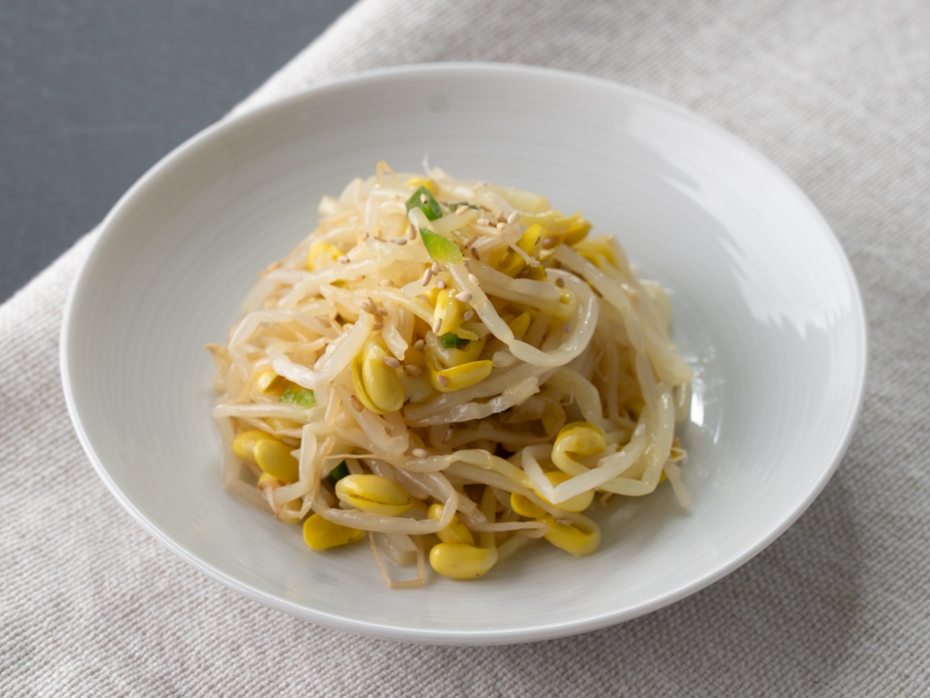 Bean Sprouts (콩나물 무침)